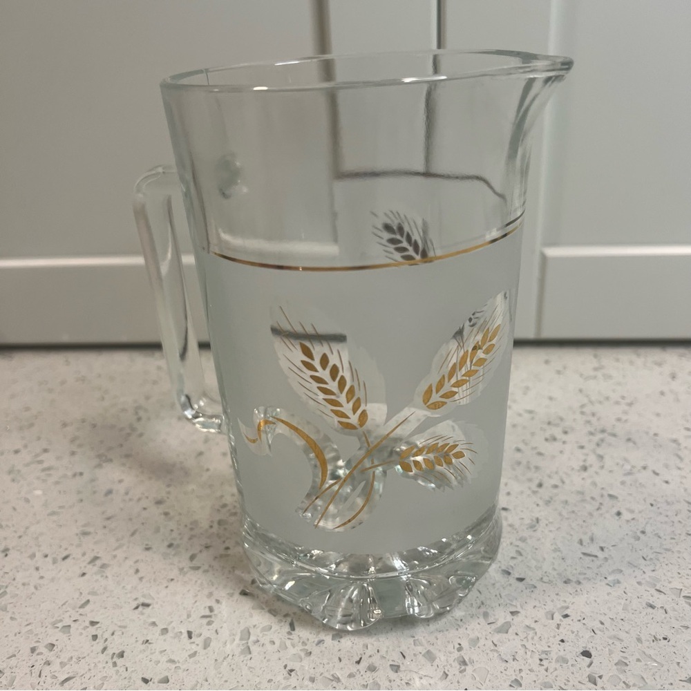 Vintage COVETRO Italian Golden Wheat Frosted Glass Pitcher | 26oz | Gold Trim
